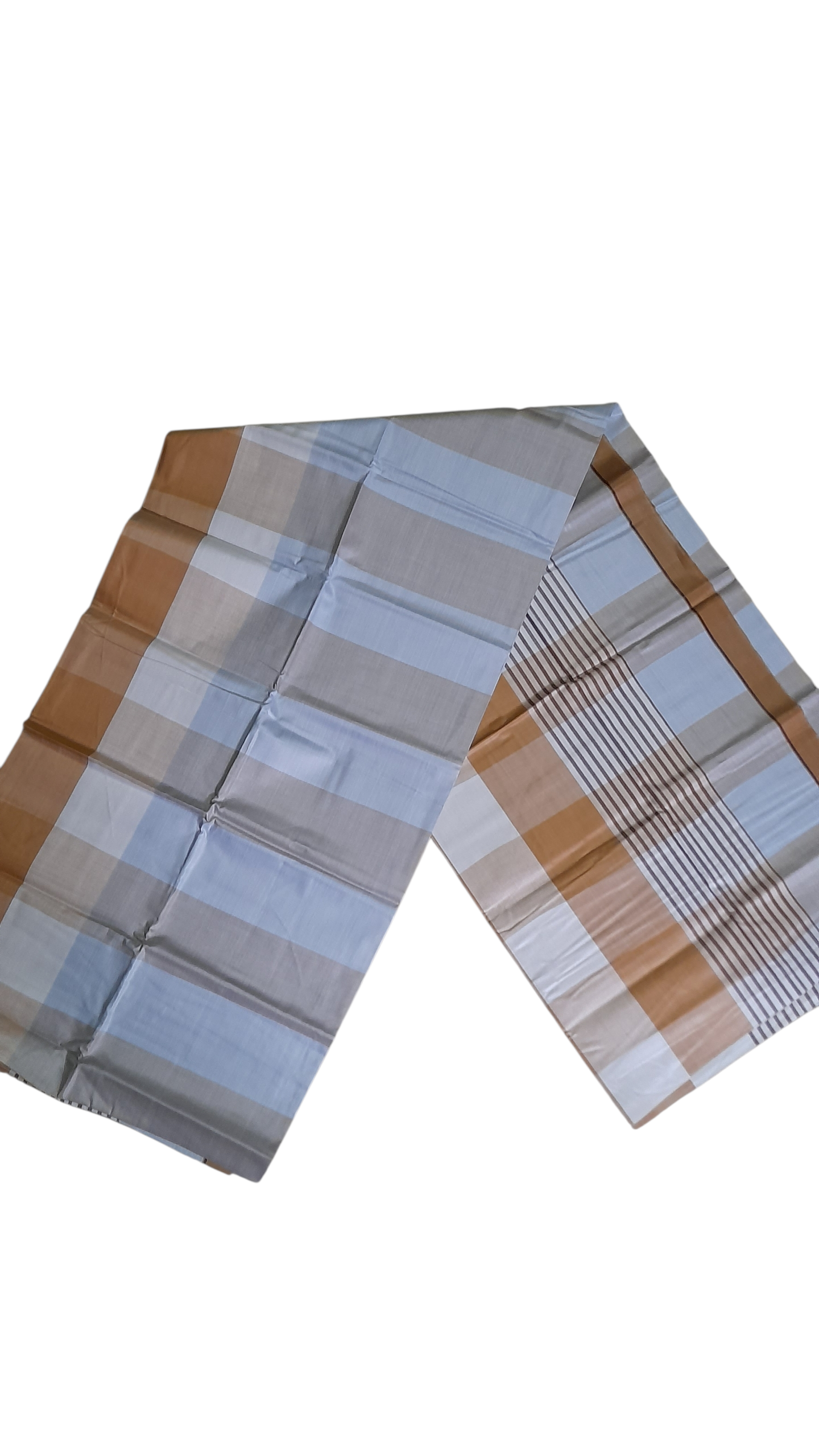 সুতি লুঙ্গি চিকন ও আরামদায়ক j70